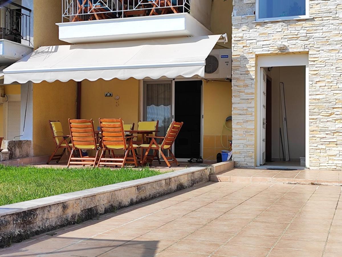 Λελα Apartment Kриопиги Екстериор снимка