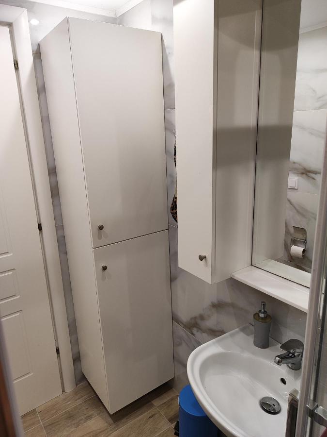 Λελα Apartment Kриопиги Екстериор снимка